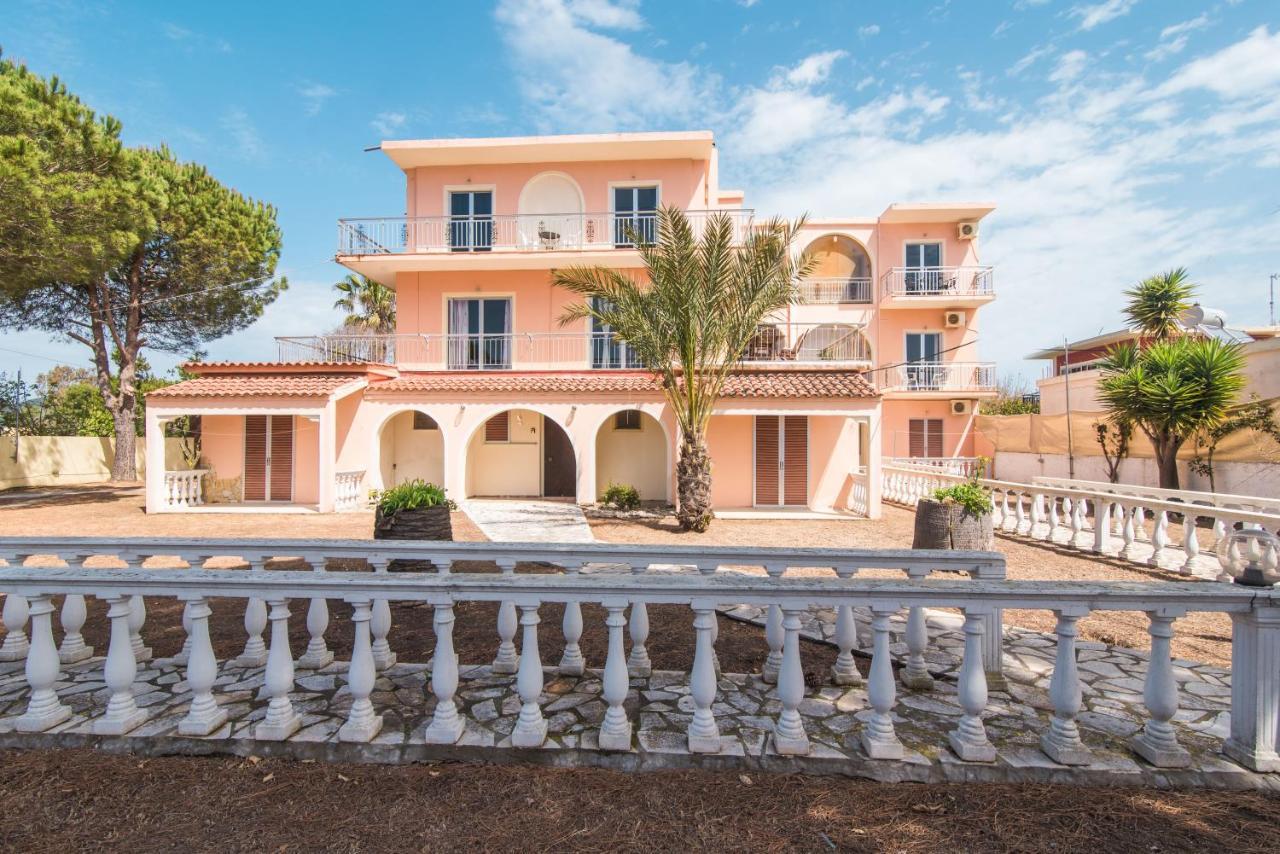Southgate * Agios Georgios (Corfu)